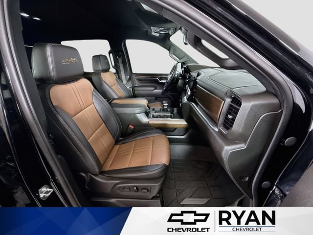 Used 2023 BLACK Chevrolet High Country image 28