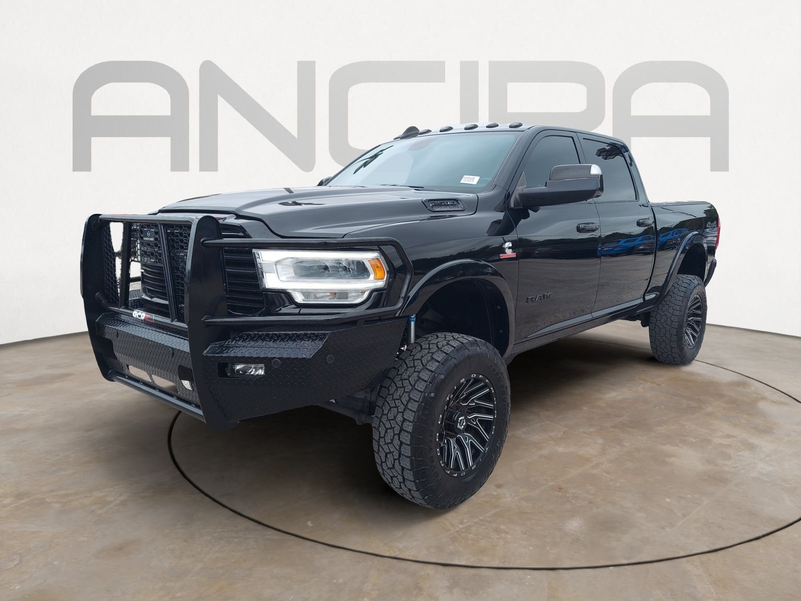 Used 2021 Diamond Black Crystal Pearlcoat Ram Laramie image 6