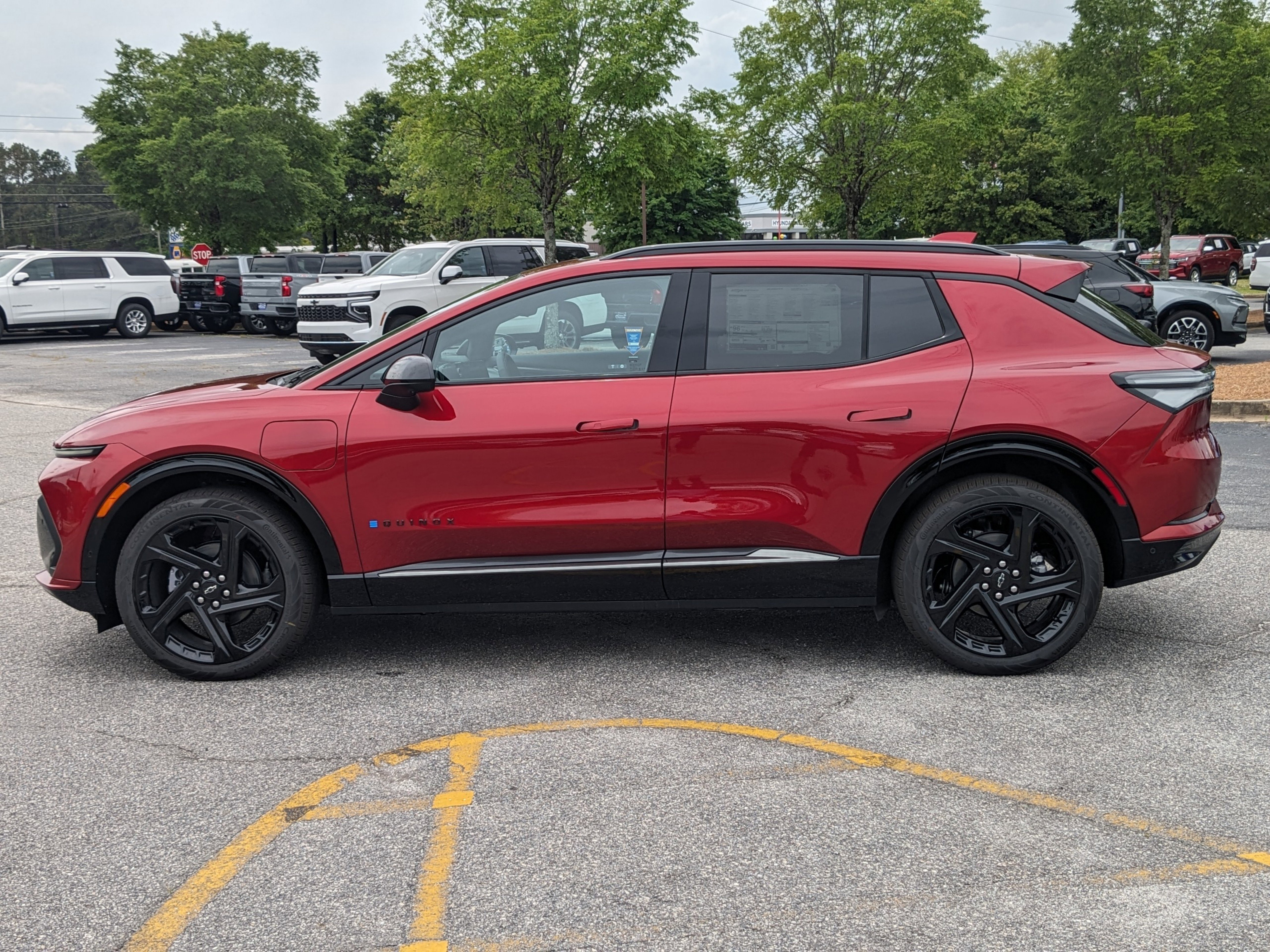 2025 Chevrolet Equinox EV RS - Photo 7