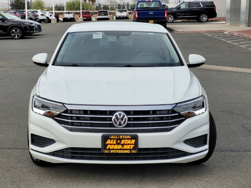 Certified Used 2020 Pure White Volkswagen 1.4T S image 2