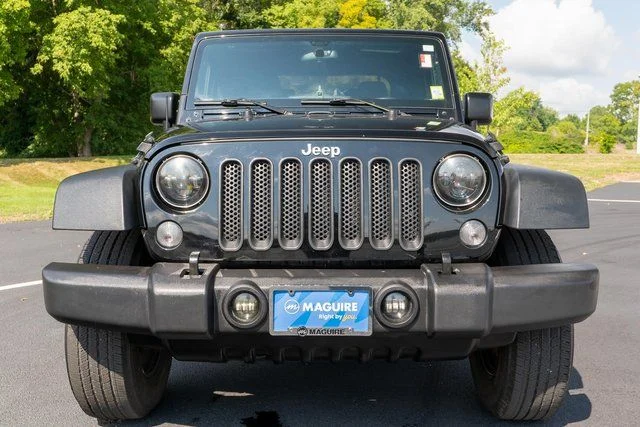 Used 2016 Black Jeep Sport image 3