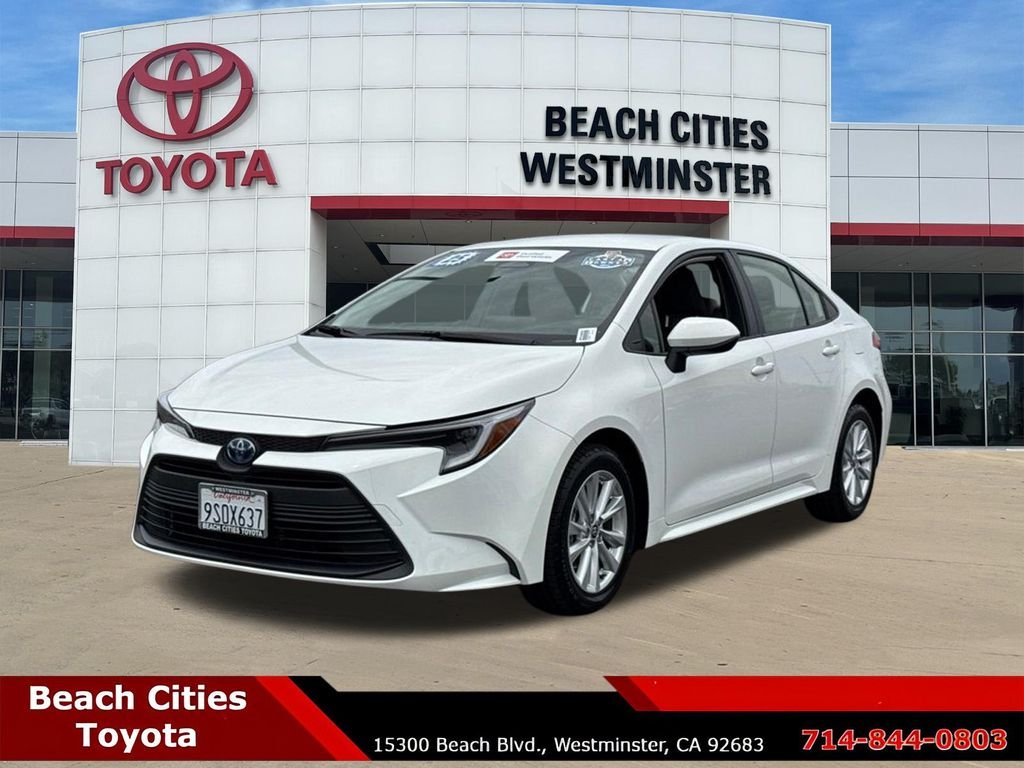 Certified Used 2025 White Toyota LE image 6