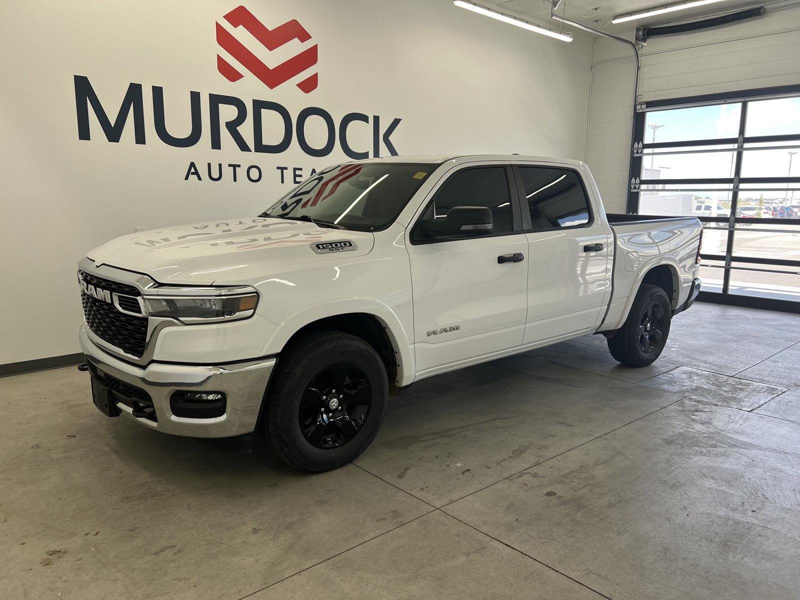2025 RAM 1500 Big Horn/Lone Star 4x4 Crew Cab 5'7's photo