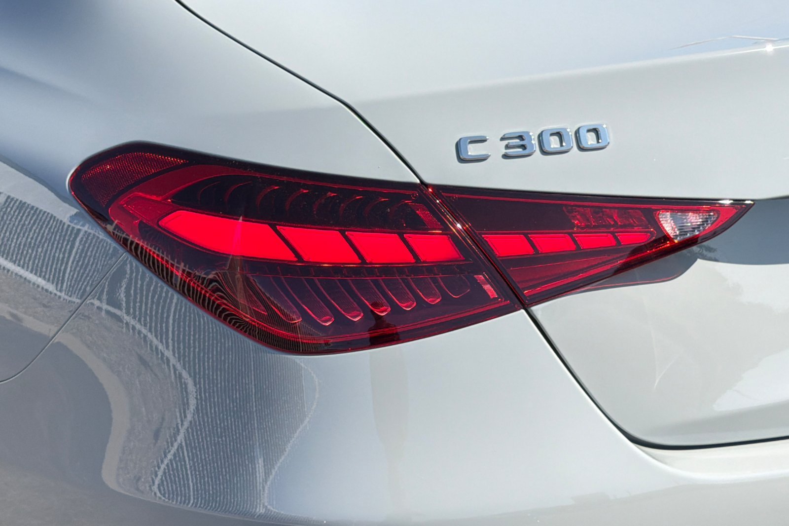 New 2026 MANUFAKTUR Alpine Grey Mercedes-Benz C 300 image 15