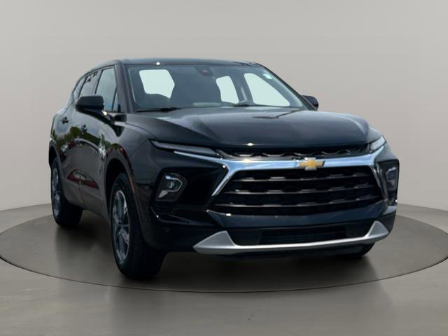 2025 Chevrolet Blazer 2.0T 2LT FWD's photo