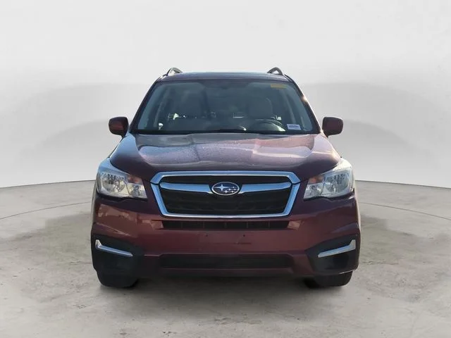 Used 2018 Venetian Red Pearl Subaru 2.5i Premium image 2