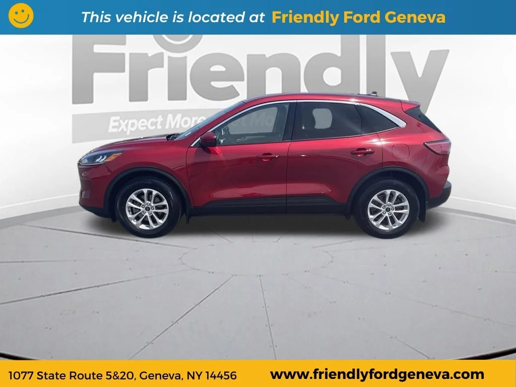 Used 2020 Red Ford SE image 8