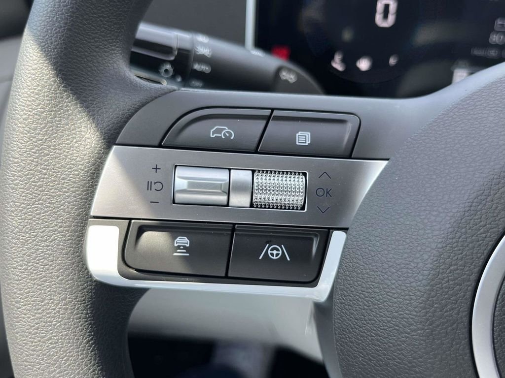 New 2026 Gray Hyundai SEL FWD image 21