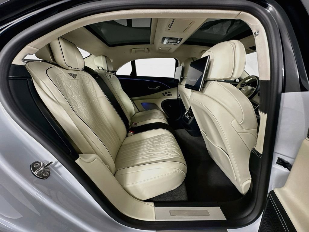 2026 Bentley Flying Spur Azure - Photo 29
