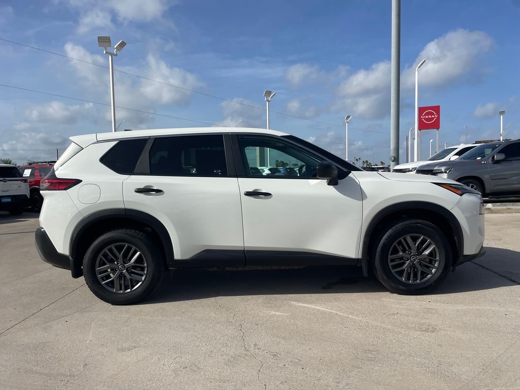 Used 2023 White Nissan S image 6