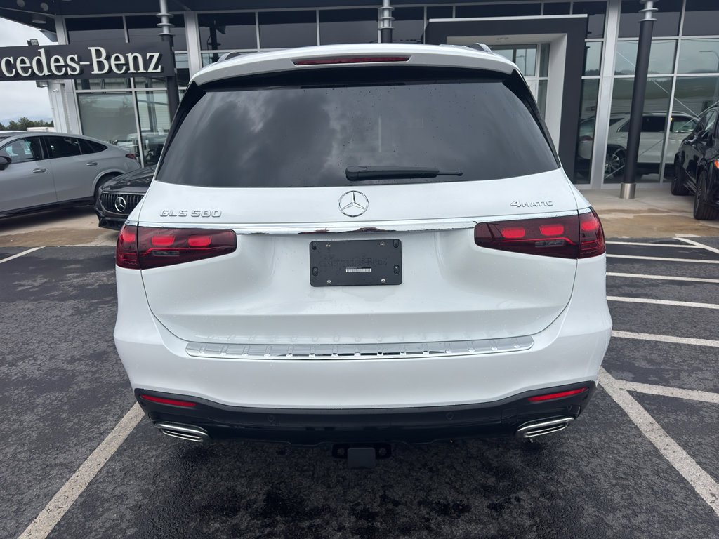 New 2026 MANUFAKTUR Moonlight White Metallic Mercedes-Benz GLS 580 image 22