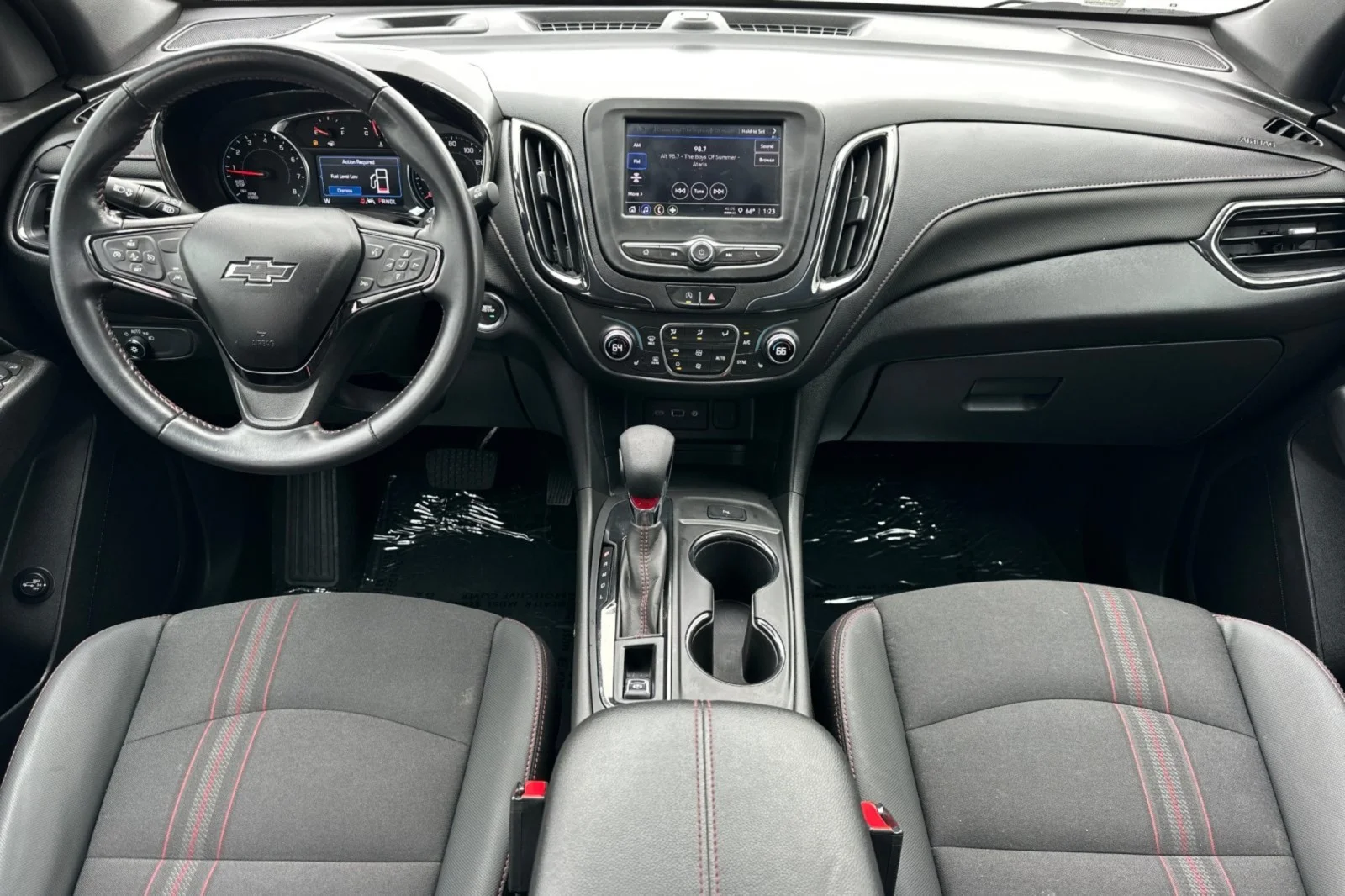Used 2022 Summit White Chevrolet RS image 12