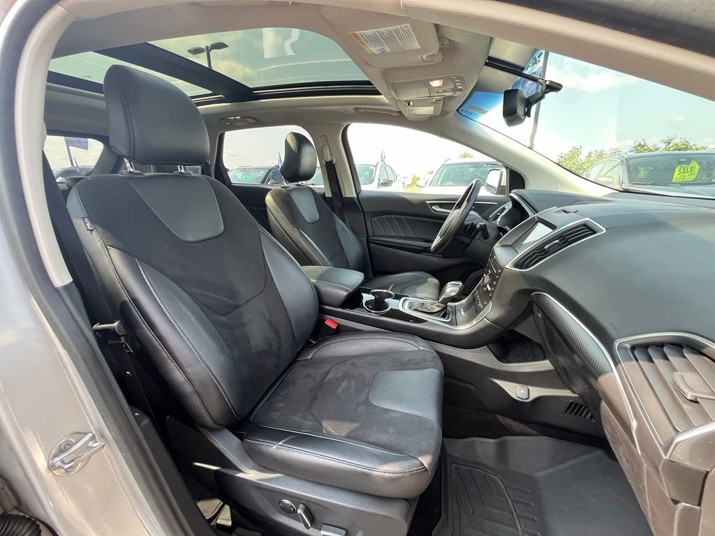 Used 2016 Silver Ford Sport image 12