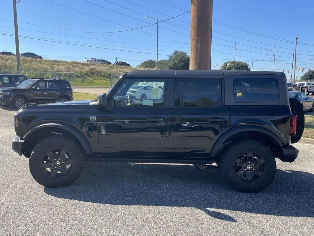New 2026 Shadow Black Ford Big Bend image 6