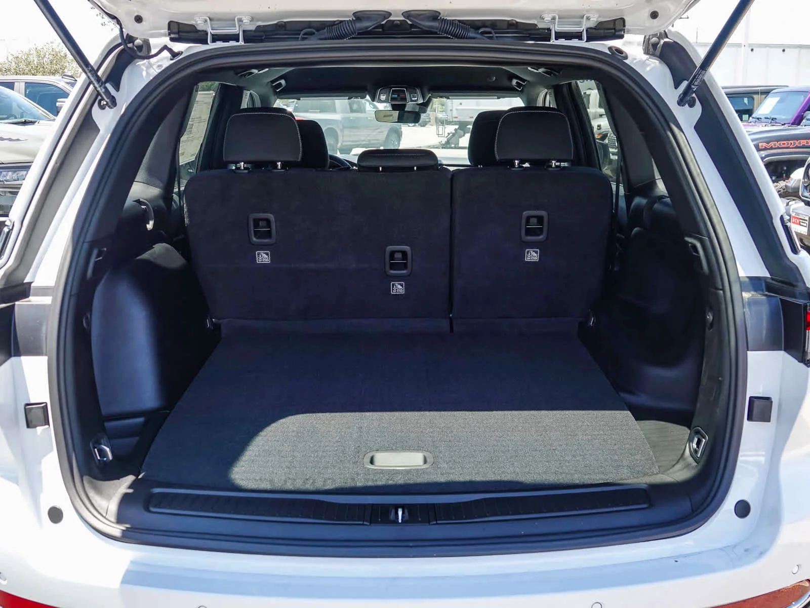 New 2026 Bright White Clearcoat Jeep Laredo image 24