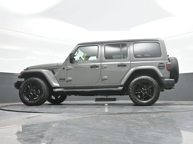 Used 2021 Gray Jeep Unlimited Sahara Altitude image 20