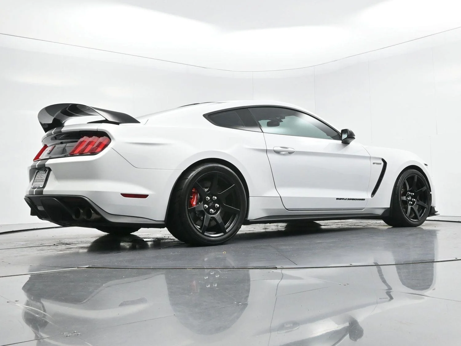 Used 2019 White Ford Shelby GT350 image 50