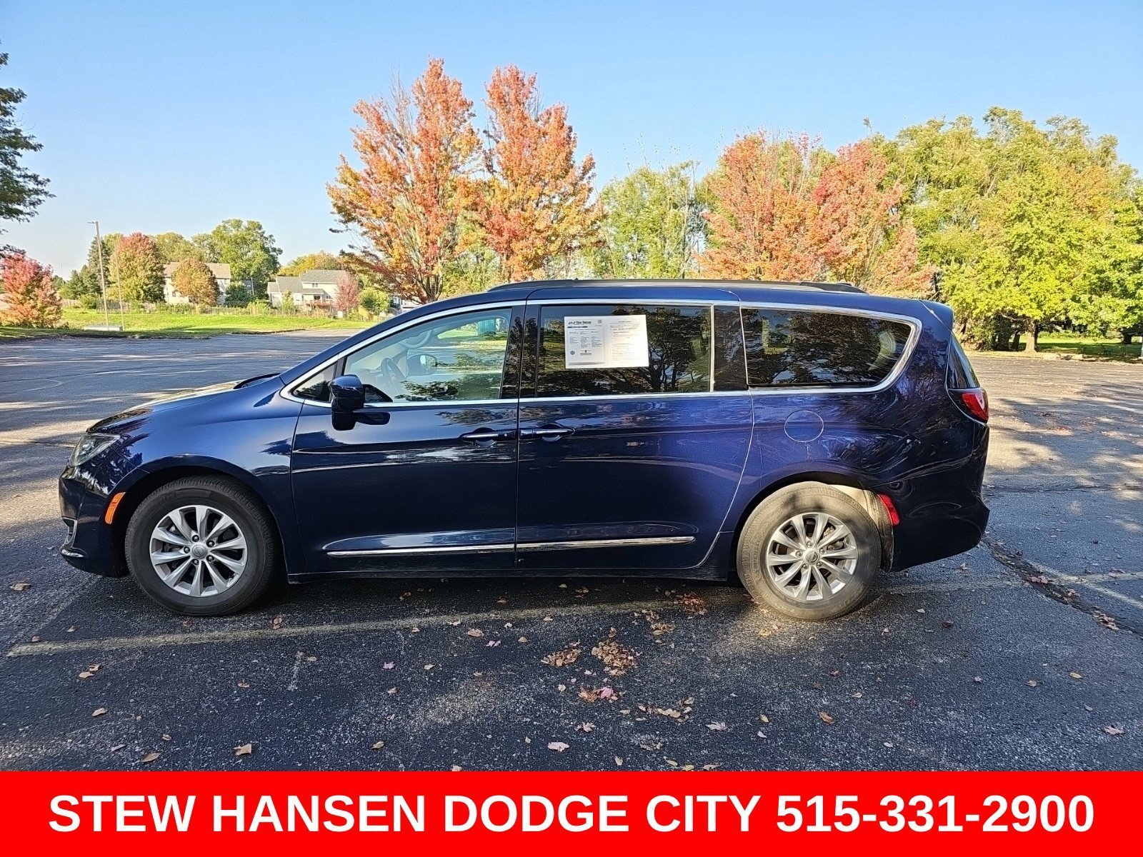 2017 Chrysler Pacifica Touring-L