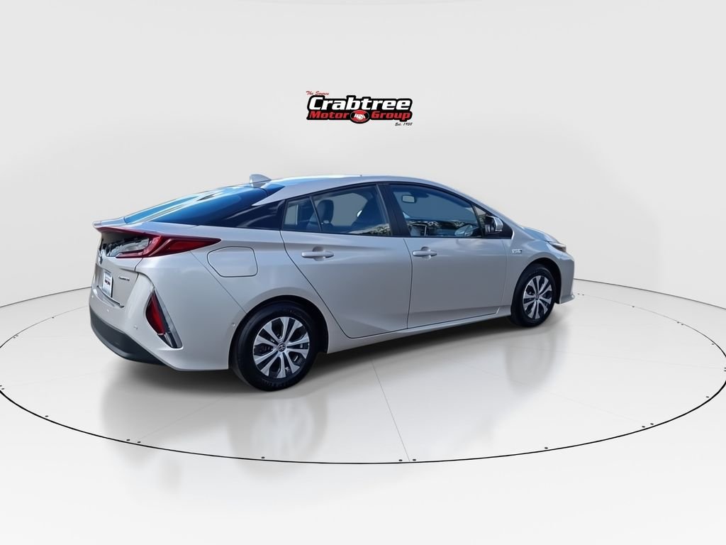 Used 2022 Silver Toyota Limited image 8