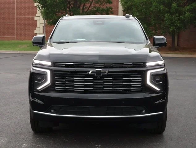 New 2026 Black Chevrolet High Country image 34