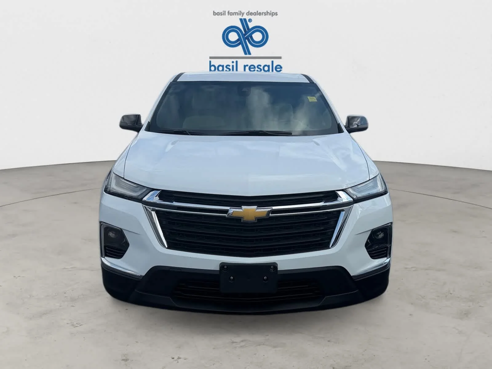 Used 2022 Summit White Chevrolet LS image 8