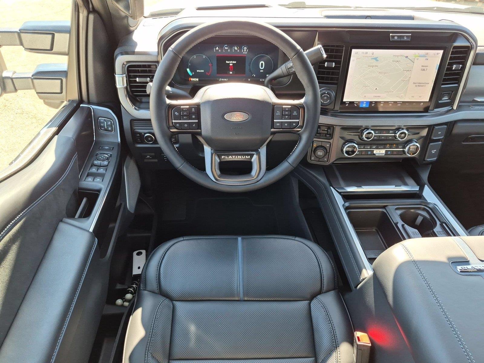 New 2027 Star White Metallic Tri-Coat Ford F-250® Platinum® image 32