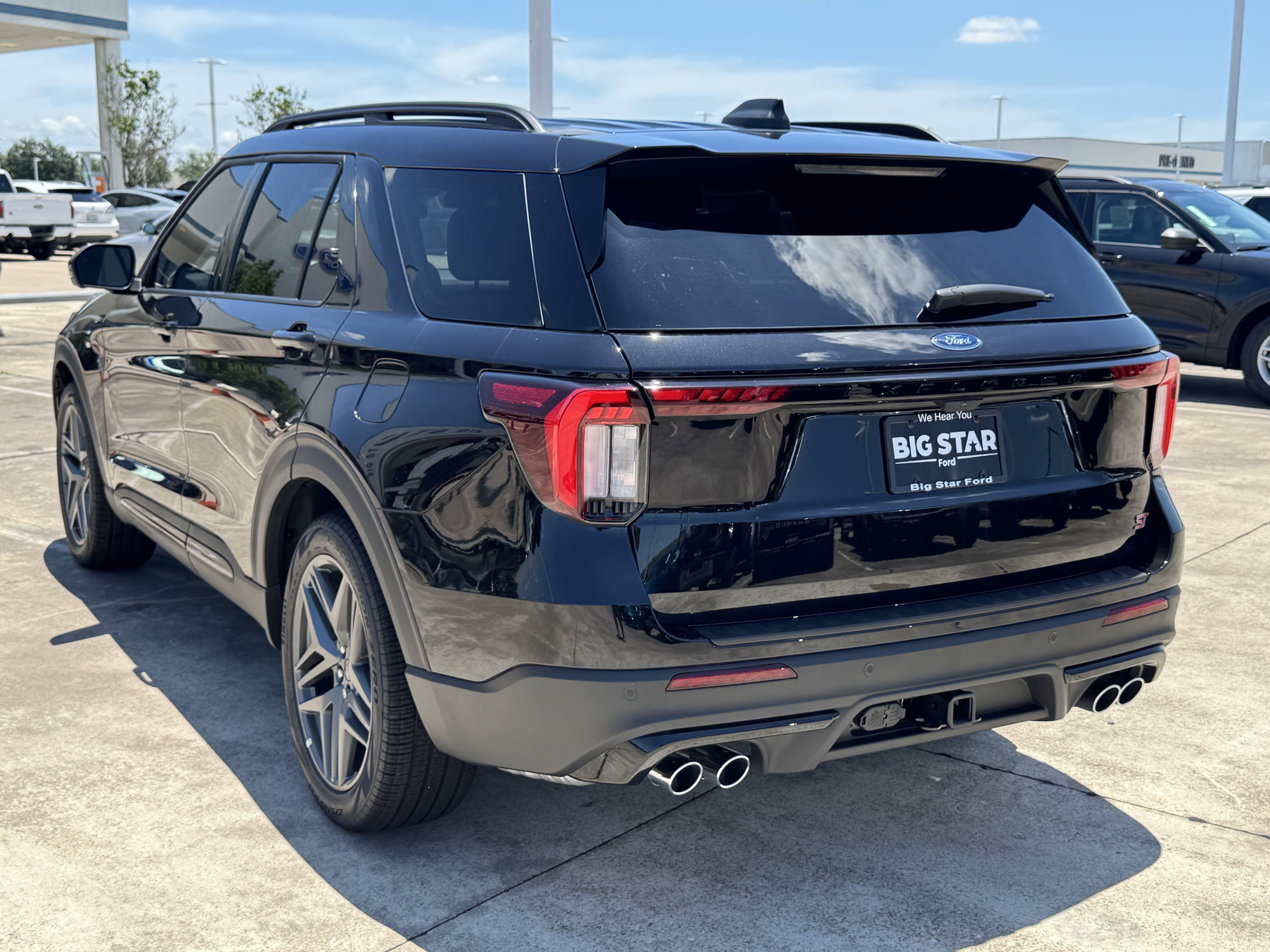 New 2026 Agate Black Metallic Ford ST image 7