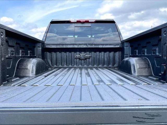 New 2026 Black Chevrolet High Country image 15