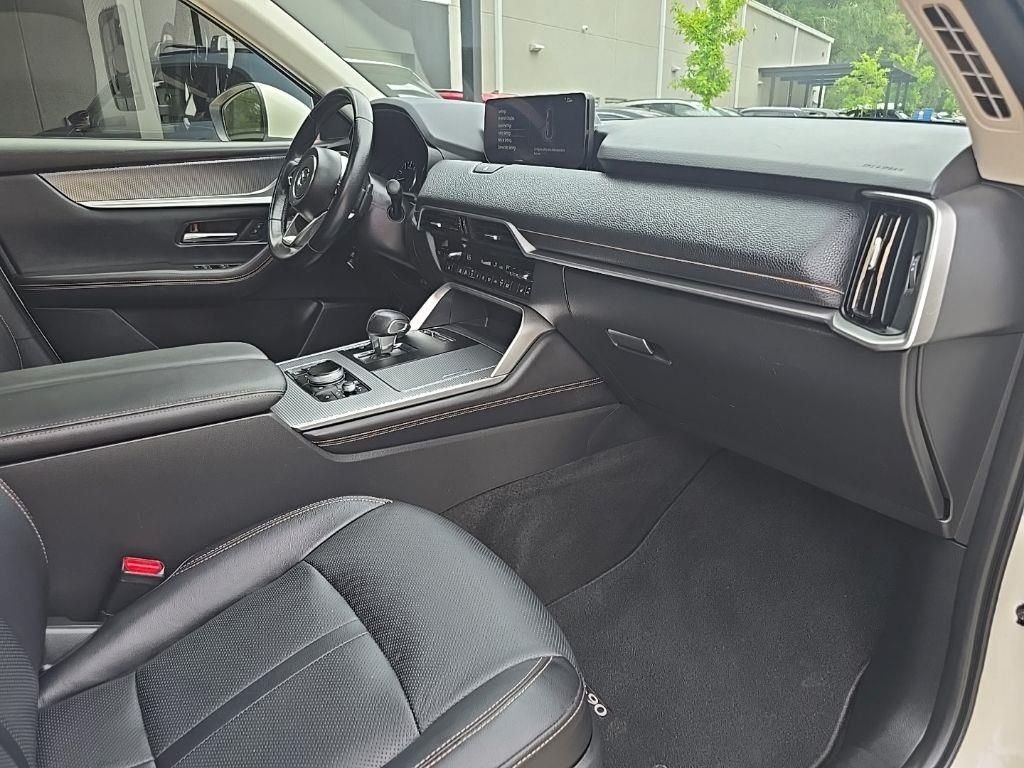 Used 2024 White Mazda 3.3 Turbo Preferred Plus image 38