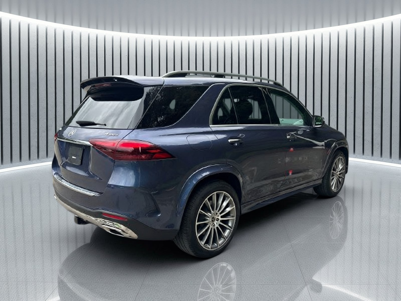 Certified Used 2026 Blue Mercedes-Benz GLE 350 image 5