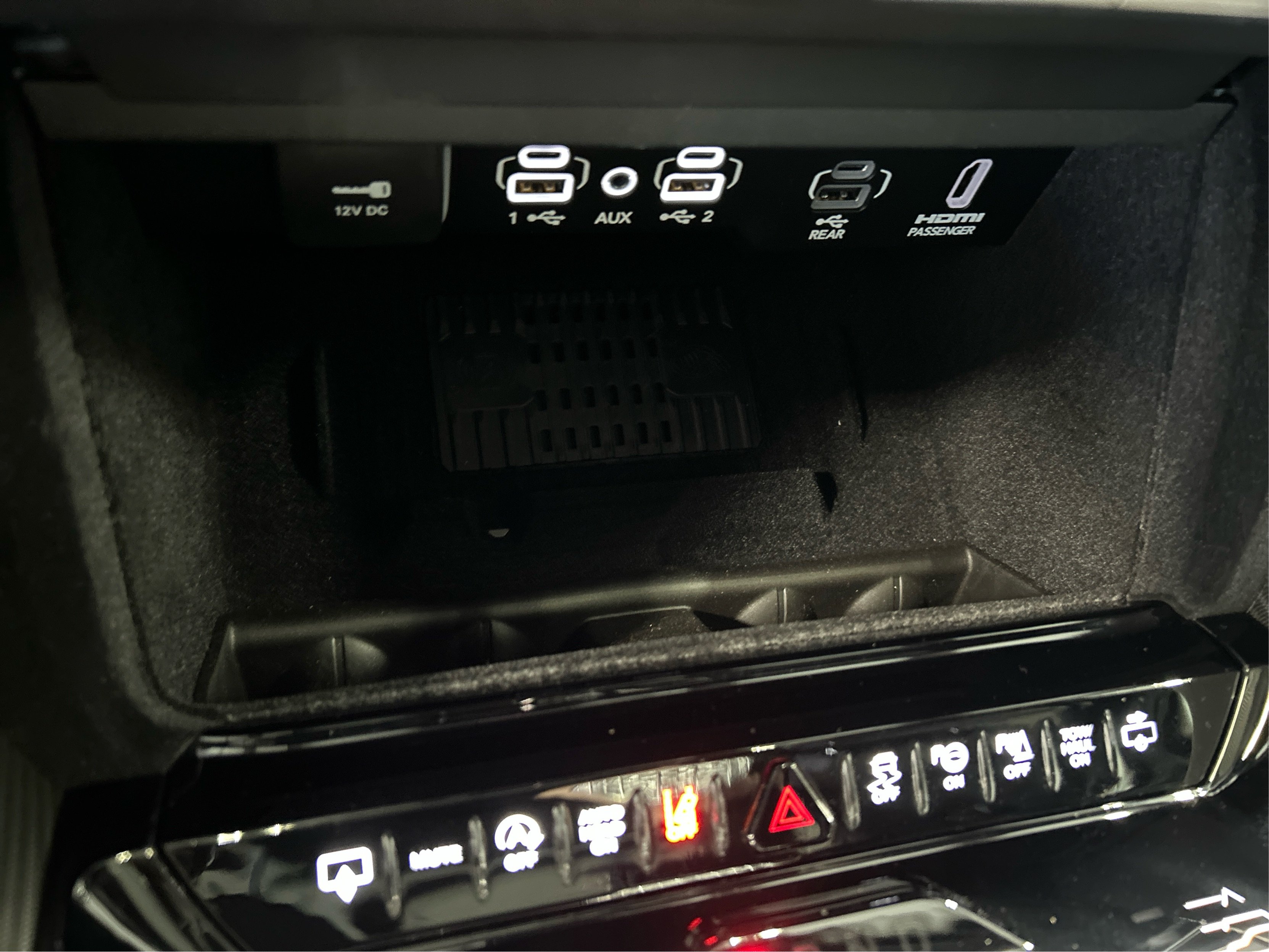 New 2026 High Gloss Black Exterior Paint Jeep Summit Obsidian image 33