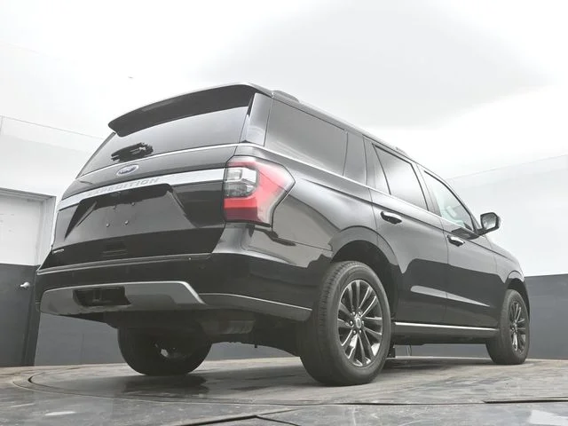 Used 2020 Black Ford Limited image 30
