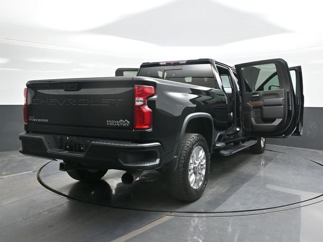 Used 2023 Black Chevrolet High Country image 29