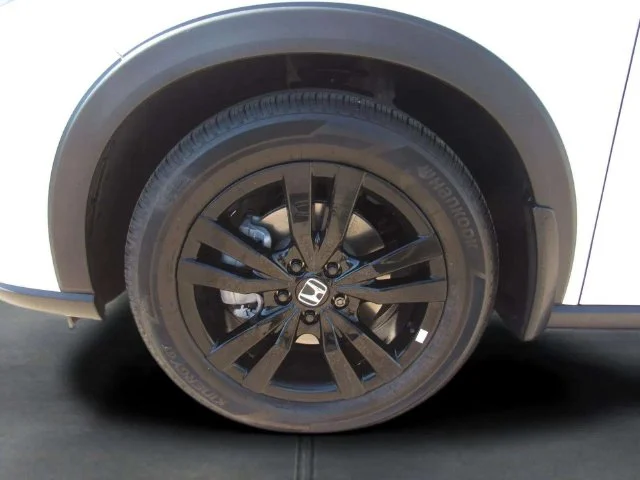Certified Used 2027 Platinum White Pearl Honda Sport AWD image 4
