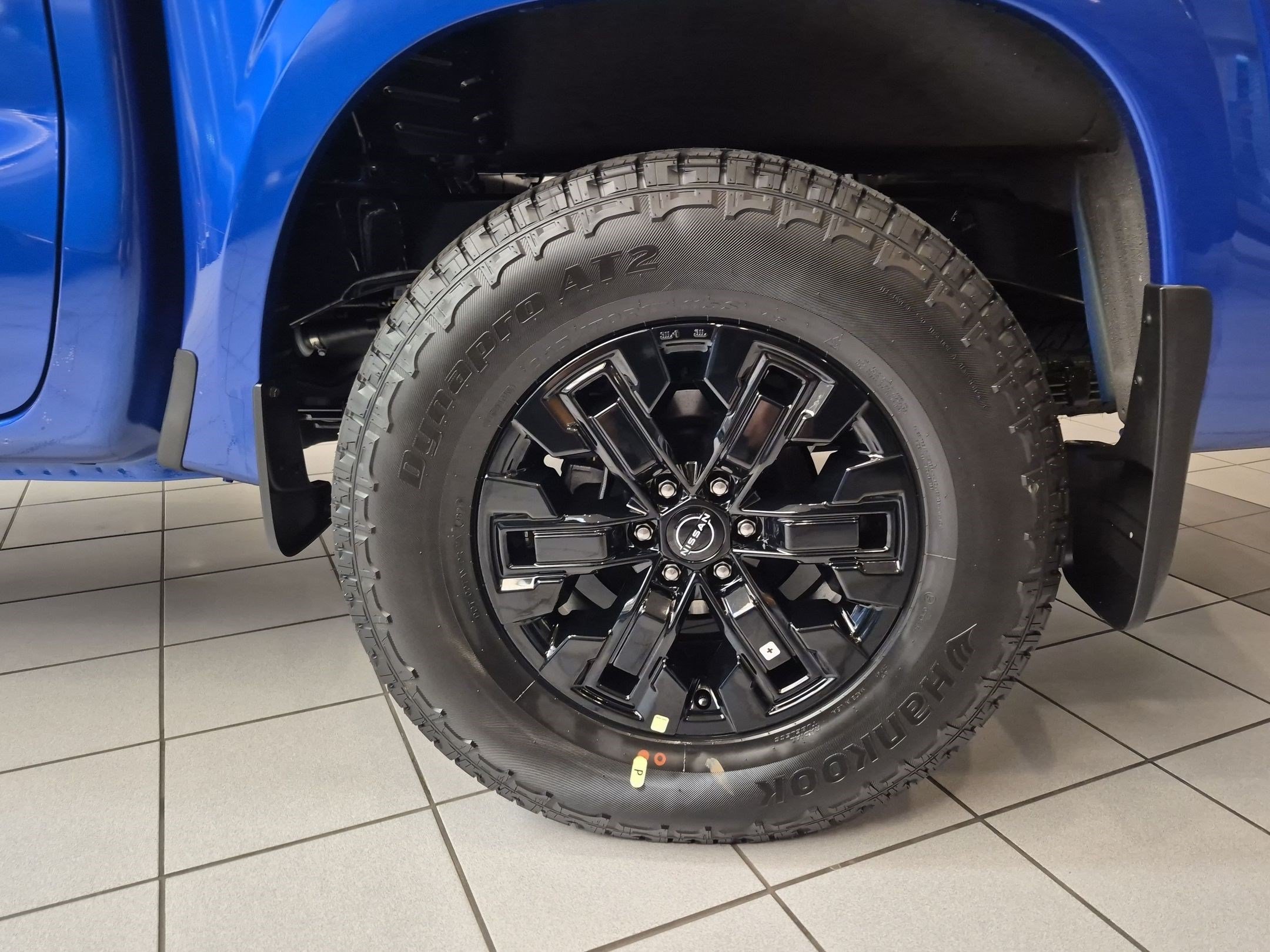 New 2027 Bluestone Pearl Nissan Crew Cab SV image 25