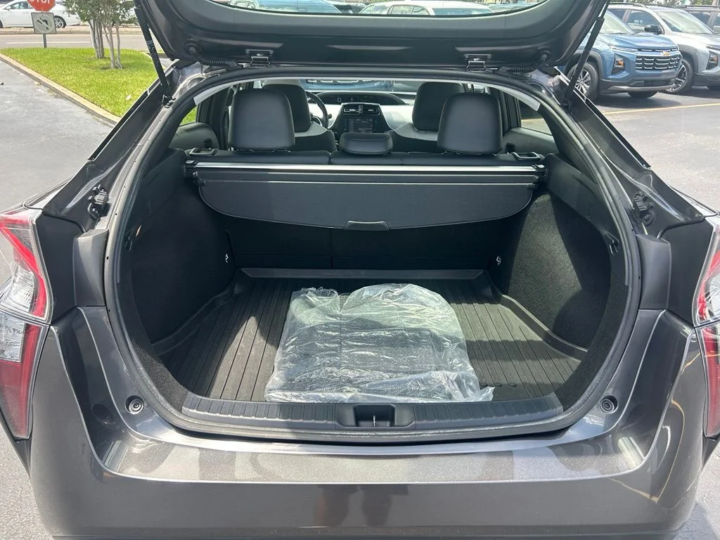 Used 2016 Gray Toyota Four image 12
