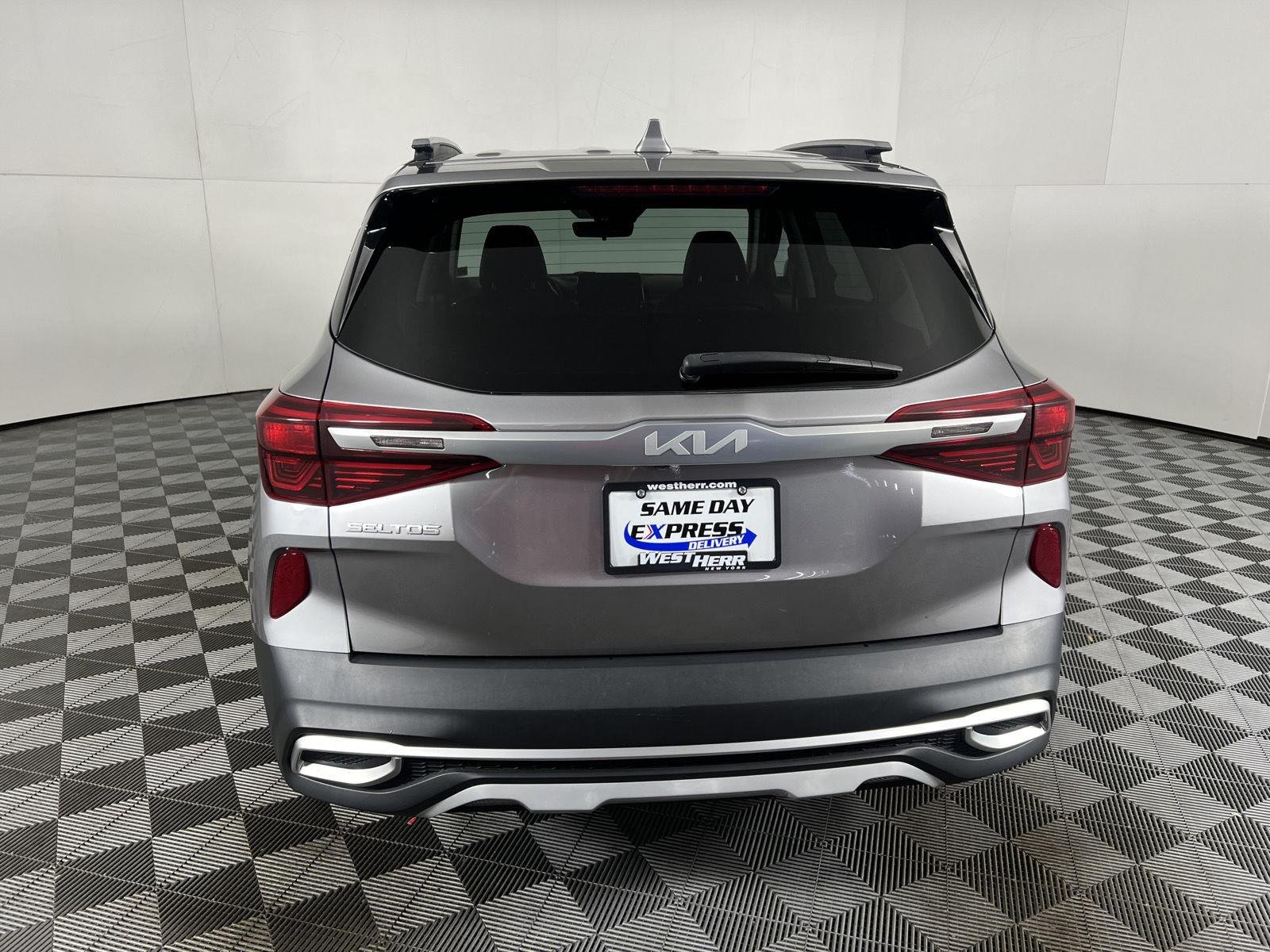 Used 2022 Steel Gray Kia S image 14