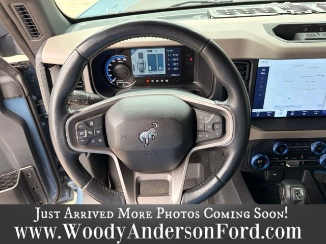 Used 2024 Azure Gray Metallic Ford Wildtrak image 12