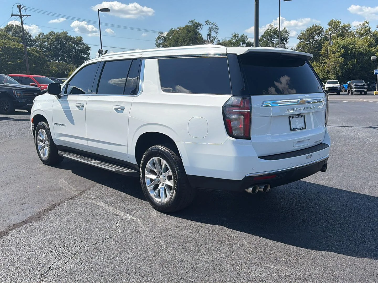 Used 2022 SUMMIT WHITE Chevrolet Premier image 3