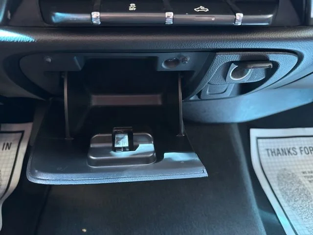 Used 2019 SUMMIT WHITE Chevrolet LT image 30