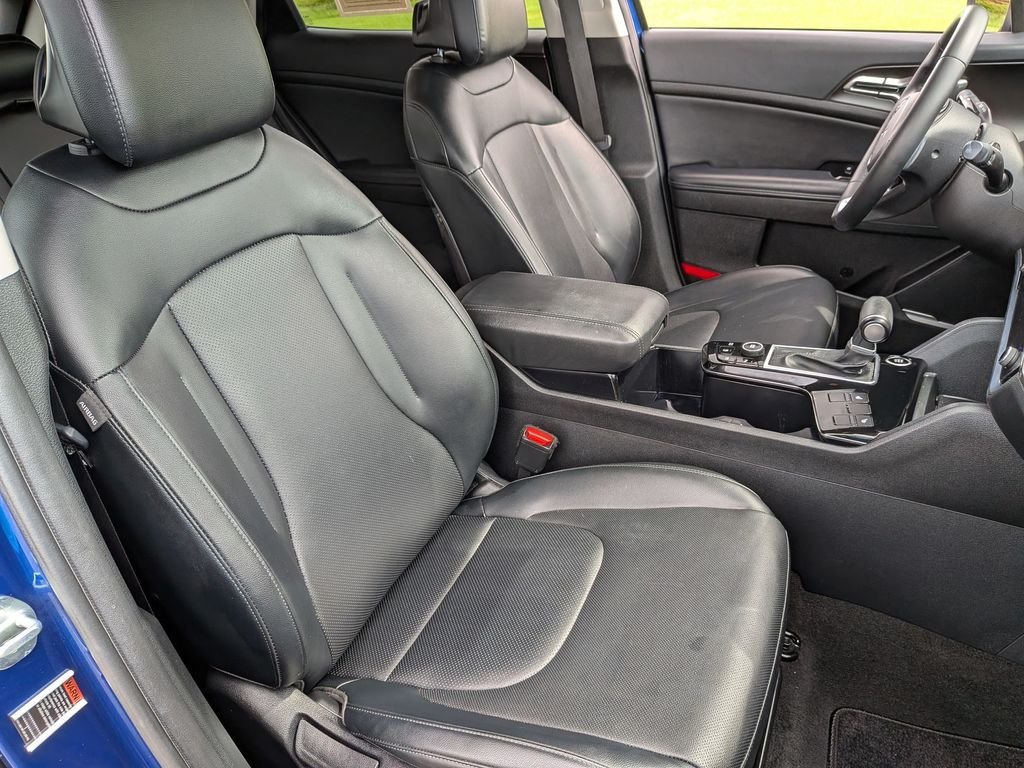 Used 2023 Blue Kia EX image 29