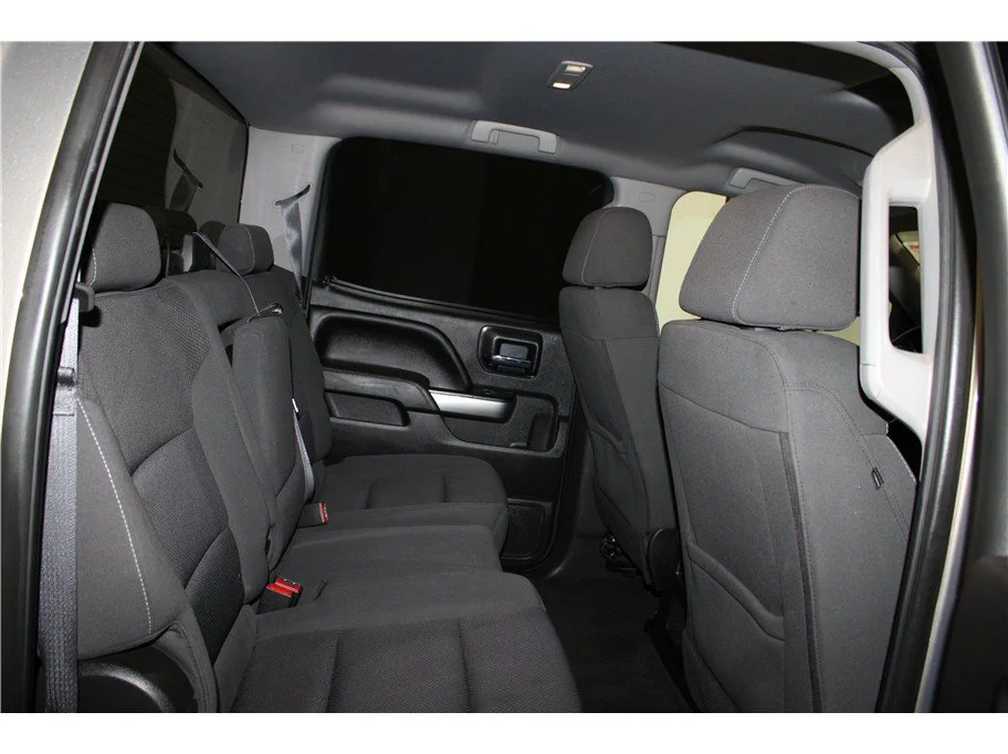 Used 2017 Pepperdust Metallic Chevrolet LT image 18