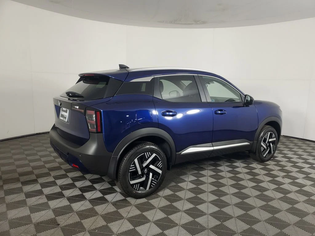 Used 2026 Blue Nissan SV image 4