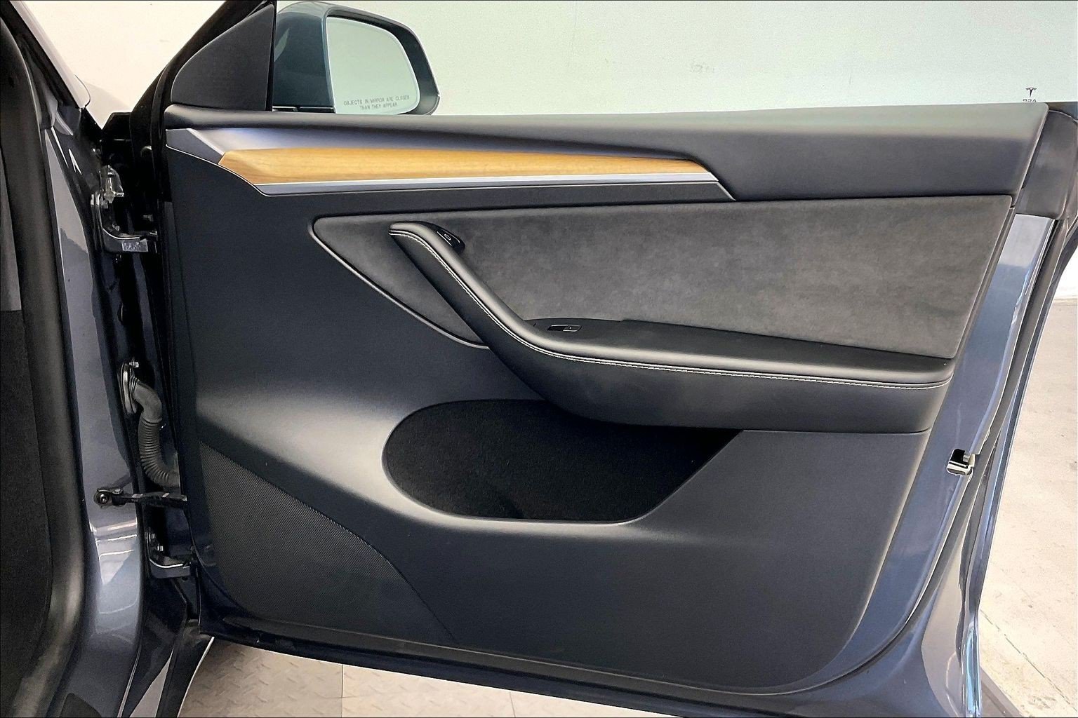 Used 2023 Midnight Silver Metallic Tesla Long Range image 26