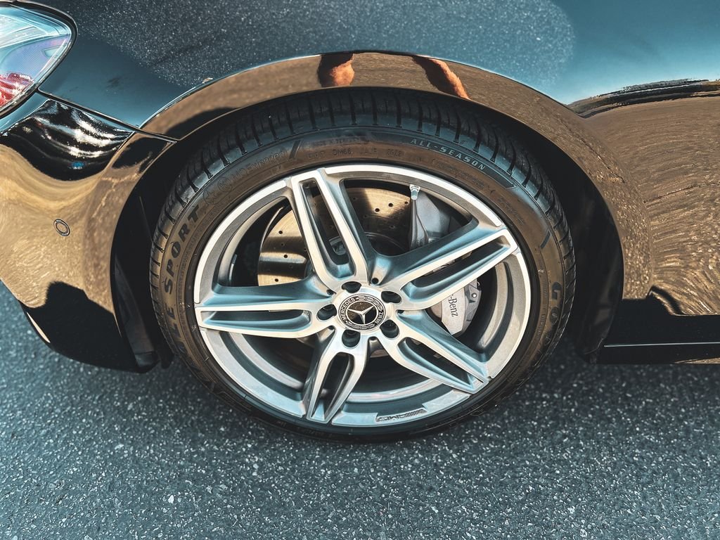Used 2018 Black Mercedes-Benz E 300 image 14