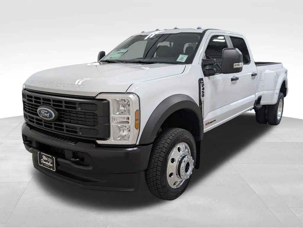 New 2026 Oxford White Ford F-450® XL image 18