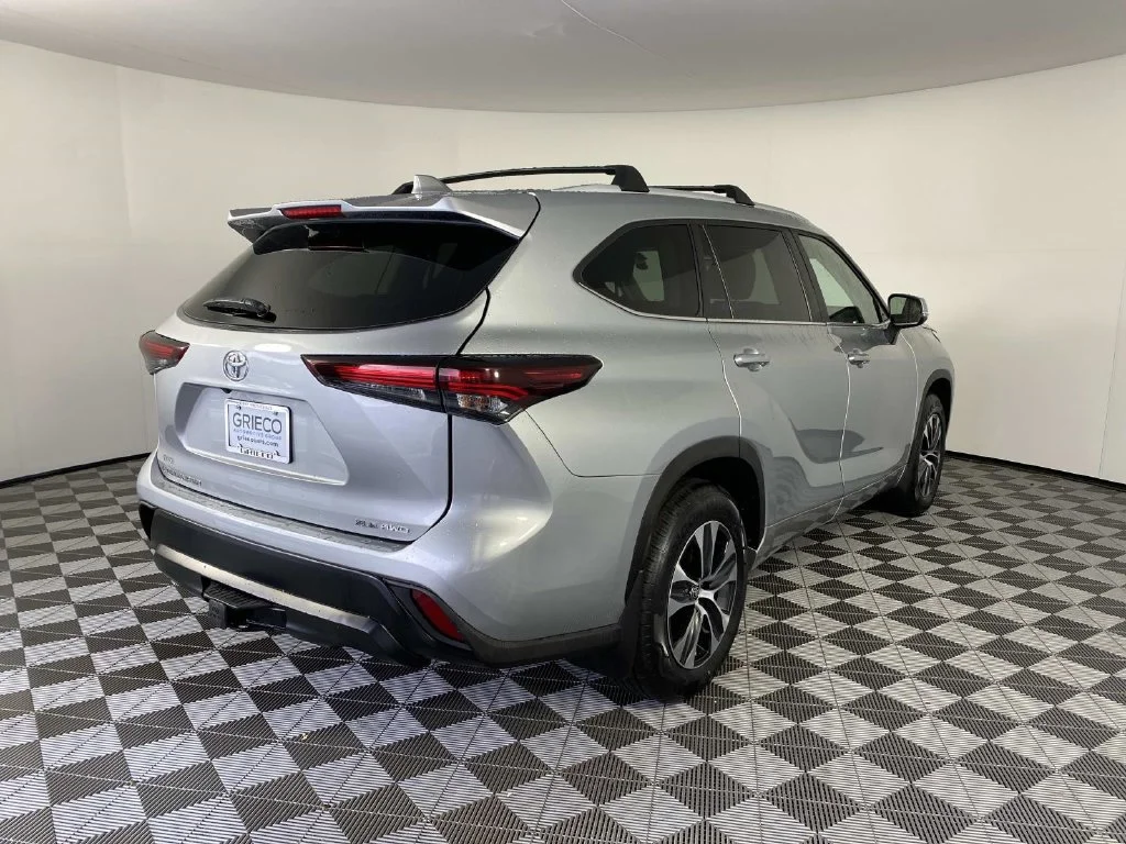 Used 2024 Celestial Silver Metallic Toyota XLE image 9