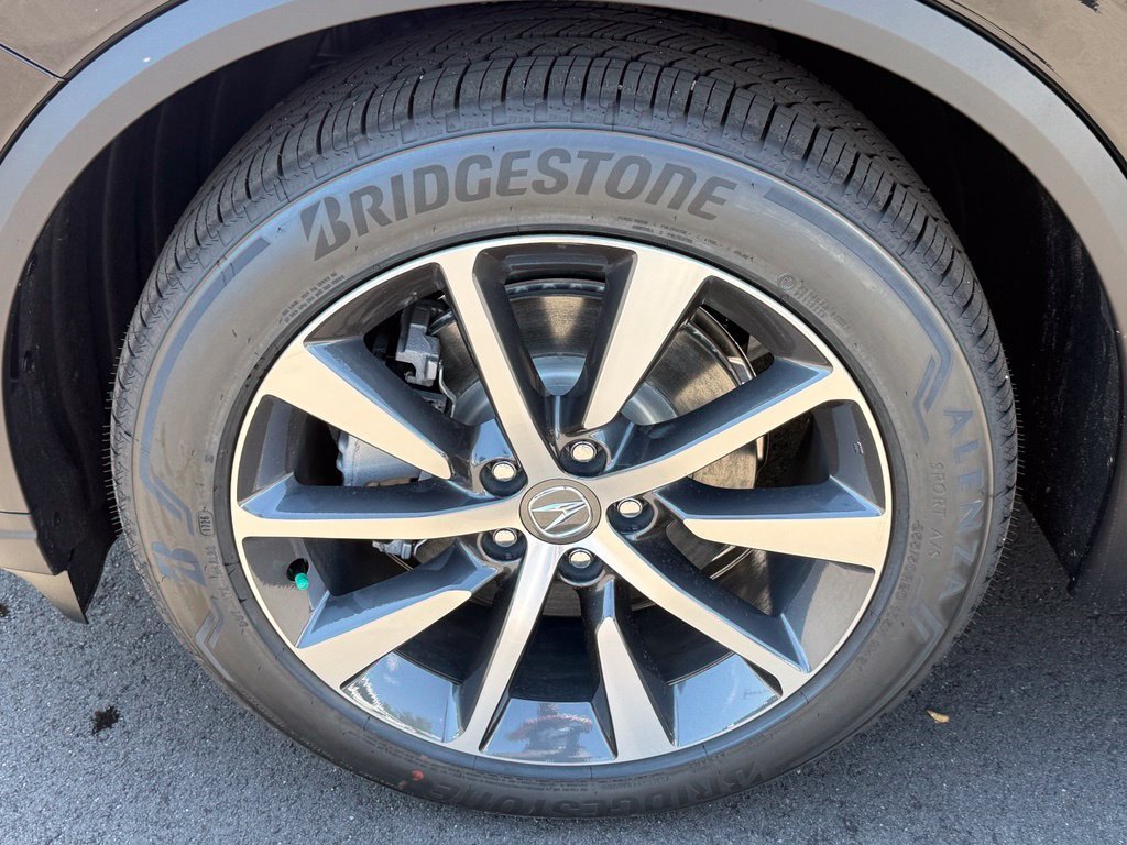 New 2026 Majestic Black Pearl Acura Technology Package image 11