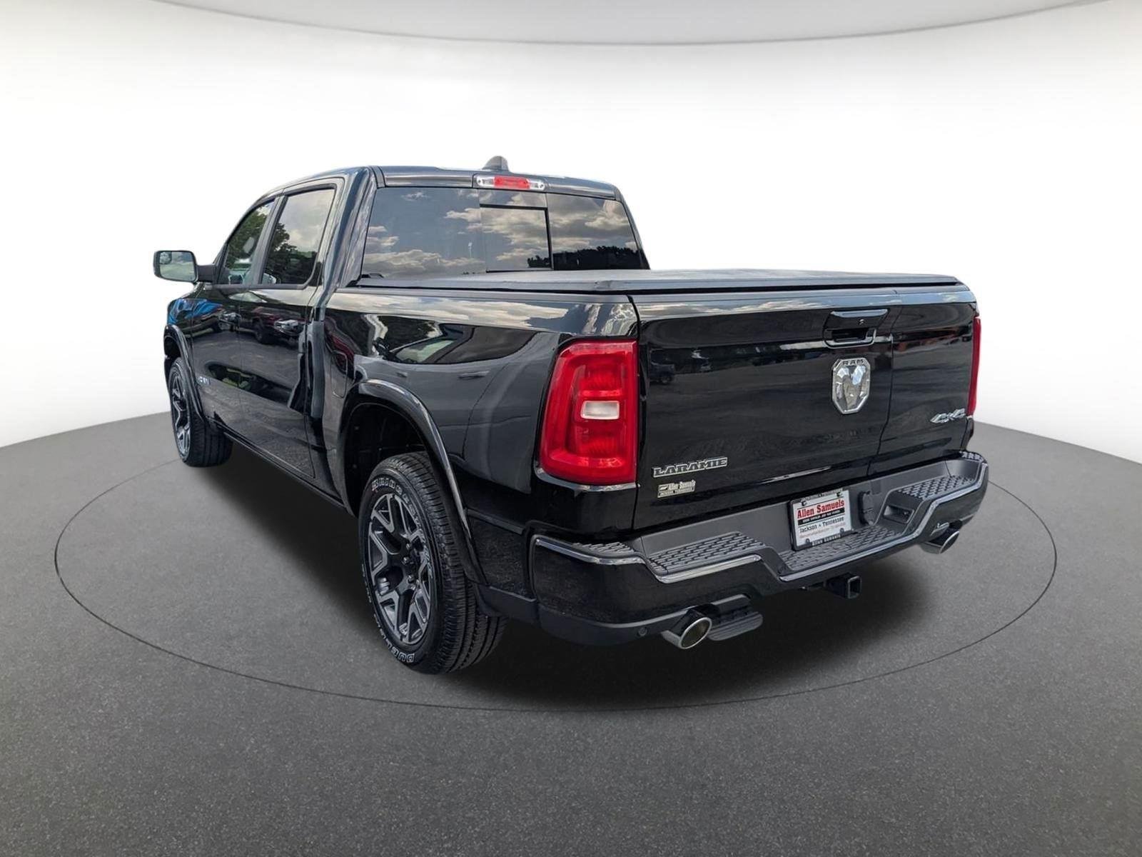 2026 RAM 1500 Laramie - Photo 5