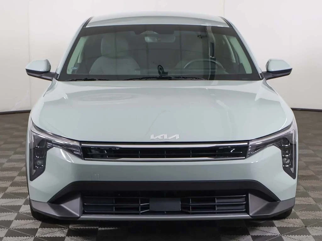 Used 2025 Gray Kia EX image 10